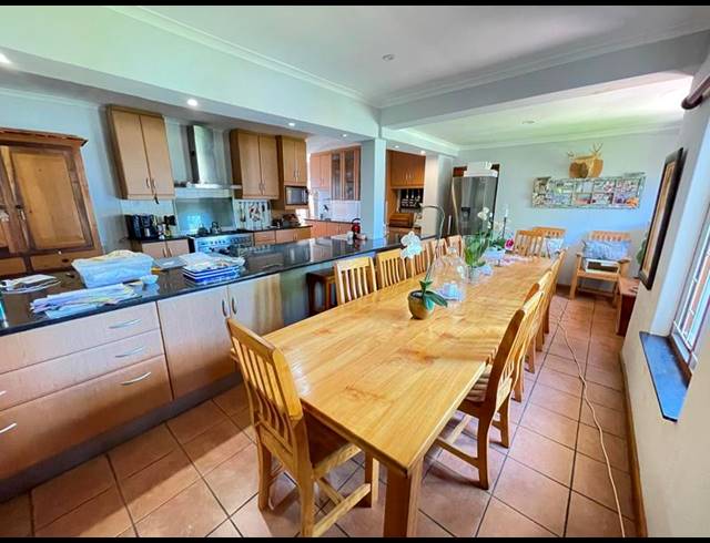 4 BEDROOM HOUSE FOR SALE IN PANORAMA